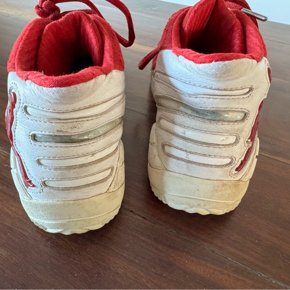 Late 90’s Michael Jordan Basketball Shoes, Red and White, Size 9.5 - Picture 3 of 8